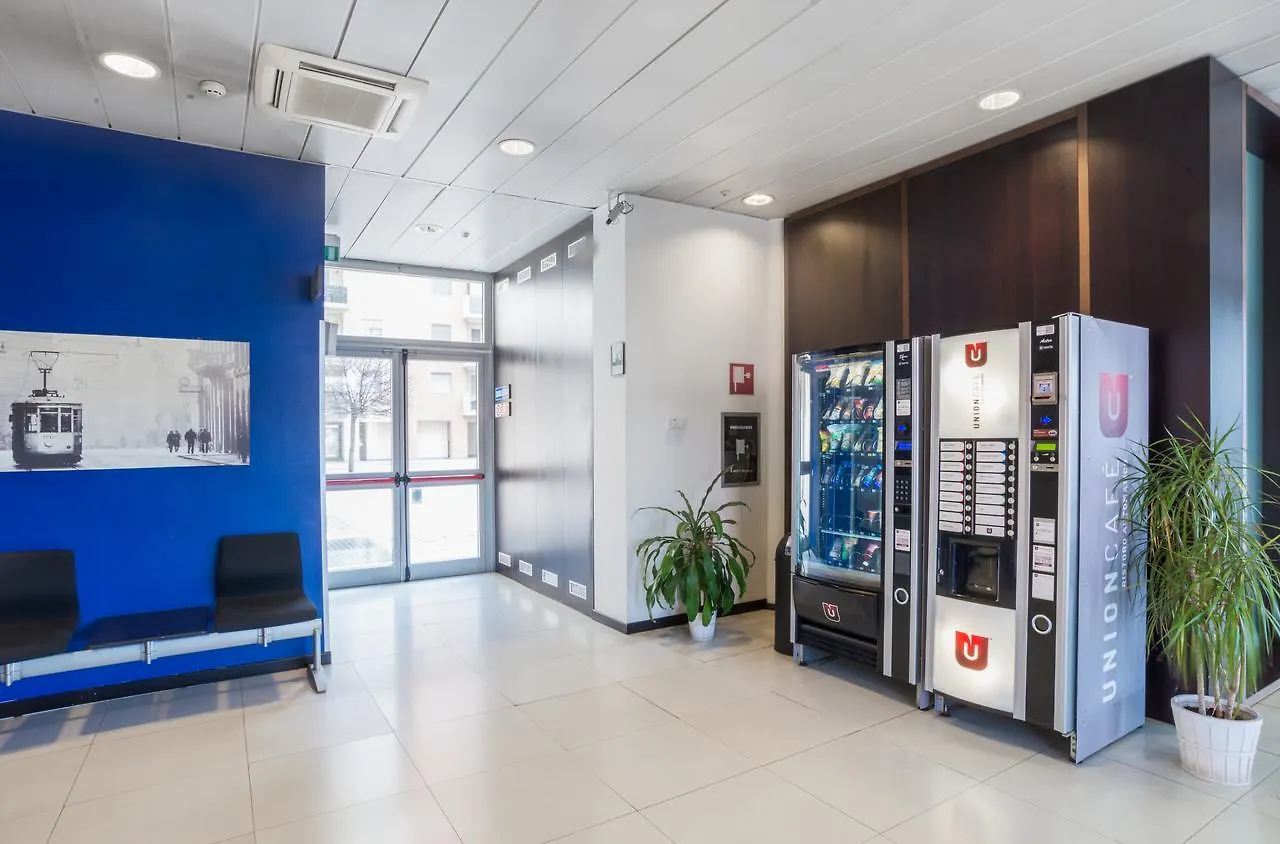 Camplus Lambrate Casa Per Ferie Mailand