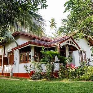  Проживание в семье Colonial Шри-Ланка